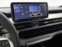 Jeep Avenger 1.2 110pk e-Hybrid Black Edition Automaat | Schuif-/Kanteldak | Winter-Pakket | Elektrische Klep | Navigatie | Adaptieve Cruise Control | Camera | 17"LMV | JBL | Keyless Entry/Start | LED |