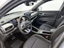 Jeep Avenger 1.2 110pk e-Hybrid Black Edition Automaat | Schuif-/Kanteldak | Winter-Pakket | Elektrische Klep | Navigatie | Adaptieve Cruise Control | Camera | 17"LMV | JBL | Keyless Entry/Start | LED |