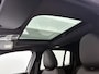 Jeep Avenger 1.2 110pk e-Hybrid Black Edition Automaat | Schuif-/Kanteldak | Winter-Pakket | Elektrische Klep | Navigatie | Adaptieve Cruise Control | Camera | 17"LMV | JBL | Keyless Entry/Start | LED |