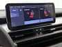 Jeep Avenger 1.2 110pk e-Hybrid Black Edition Automaat | Schuif-/Kanteldak | Winter-Pakket | Elektrische Klep | Navigatie | Adaptieve Cruise Control | Camera | 17"LMV | JBL | Keyless Entry/Start | LED |