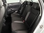 Volkswagen Polo 1.0 TSI Go |Navigatie via App| Parkeersensoren achter | Adaptieve cruise control | LED koplampen | 15"LM Velgen