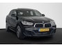 BMW X2 xDrive25e M Sport Panoramadak Head-Up Harman Kardon Elektrische Stoelen