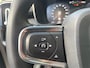 Volvo XC40 1.5 T4 Plug-in hybrid Plus dark pano stoelverwarming 20 inch