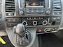 Volkswagen Transporter Kombi 2.0 TDI L1H1 140pk DSG Automaat Btw en bpm vrij 9-Persoons Trekhaak Airco Cruisecontrole Ex overheidsauto Dealer onderhouden 1e eigenaar Euro 5 Groepsvervoer Taxi Personenbus Tourer Combi Minivan