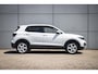 Volkswagen T-Cross 1.0 TSI 110pk DSG Style | Stoelverwarming | Navigatie | Grootlichtassistent | Adaptive Cruise Control | 17'' Velgen
