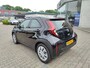Toyota Aygo X PLAY 4S-BANDEN APPLE/ANDROID AD-CRUISE CAMERA BLUETOOTH AIRCO NL-AUTO EL-RAMEN/SPIEGELS