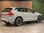 Volvo XC60 T6 AWD Recharge Ultra Dark | Facelift | Trekhaak | 360° Camera | Head-Up Display | All Season banden | Harman Kardon | Adaptieve Cruise Control | Stoelverwarming voor+achter | Stuurwielverwarming | Full LED Meesturende koplampen | Pilot Assist | BLIS Dode Hoek Detectie | Elektrische voorstoelen geheugen | Quilted Nordico bekleding | Zitting verlenging voorstoelen | Lederen Dashboard | Schuifdak | 20 Inch | Google Infotainment | Keyless Drive | Parkeersensoren voor+achter | Elektrisch bedienbare achterklep | DAB Radio | Apple Carplay/Android Auto | Draadloos telefoon opladen | Volvo On Call met mobiele App functie | Vaour Grey Metallic |