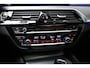BMW 5-Serie Touring 530i xDrive M-Sport High Executive | PANORAMADAK | HEAD UP | STUURVERWARMING | TREKHAAK | 360 CAMERA | 19"