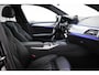BMW 5-Serie Touring 530i xDrive M-Sport High Executive | PANORAMADAK | HEAD UP | STUURVERWARMING | TREKHAAK | 360 CAMERA | 19"