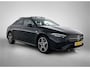 Mercedes-Benz A-klasse 250 e Business Solution AMG | Trekhaak | Nightpakket | parkeerpakket met achteruitrijcamera | Verwarmde stoelen vooraan | Inclusief 24 maanden Mercedes-Benz Certified garantie voor Europa.