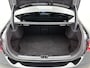 Mercedes-Benz A-klasse 250 e Business Solution AMG | Trekhaak | Nightpakket | parkeerpakket met achteruitrijcamera | Verwarmde stoelen vooraan | Inclusief 24 maanden Mercedes-Benz Certified garantie voor Europa.