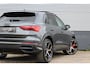 Audi Q3 45 TFSI quattro | S-Line | Trekhaak | Keyless | Dode hoek | Camera | Black optik | Stoelverwarming | Elektrische kofferbak