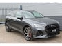 Audi Q3 45 TFSI quattro | S-Line | Trekhaak | Keyless | Dode hoek | Camera | Black optik | Stoelverwarming | Elektrische kofferbak