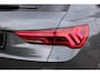 Audi Q3 45 TFSI quattro | S-Line | Trekhaak | Keyless | Dode hoek | Camera | Black optik | Stoelverwarming | Elektrische kofferbak