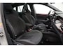 Skoda Scala 1.0 TSI 110 pk Sport Edition Aut. [ Panorama LED Stoelverwarming Camera Navi Apple / Android ]
