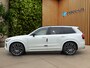Volvo XC90 2.0 T8 Plug-in hybrid AWD Ultra Black Ed. Exec. | Bowers&Wilkins | Luchtvering | Massage/ventilatie | 22" Velgen