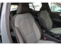 Volvo XC40 1.5 T3 Business Pro | Adap. Cruise | Stoel-/Stuurverwarming | Elek. Trekhaak | Camera