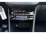 Peugeot 2008 1.2 VTi Allure Pack Premium Plus | Cruise control | Climate control | Navigatie | Trekhaak | Lichtmetalen velgen 16'' |