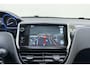 Peugeot 2008 1.2 VTi Allure Pack Premium Plus | Cruise control | Climate control | Navigatie | Trekhaak | Lichtmetalen velgen 16'' |
