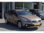 Volvo V40 Cross Country 1.5 T3 Momentum Automaat Climate Cruise PDC