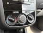 Opel Corsa 1.2 16V Essentia Airco Cruise Inruilknaller