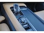 Volvo XC90 T8 Recharge AWD Inscription Intro Edition - Luchtvering - Panorama/schuifdak - IntelliSafe Assist & Surround - 360º Camera - Harman/Kardon audio - Adaptieve LED koplampen - Verwarmde voorstoelen, stuur & achterbank - Parkeersensoren voor & achter - Elektr. bedienb. voorstoelen met geheugen - Geventileerde voorstoelen - Head up display - 20' LMV