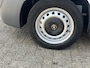 Opel Vivaro 2.0 CDTI L1H1 Airco Dakrails Trekhaak 2000kg trekgewicht 3-Persoons Euro 4