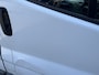 Opel Vivaro 2.0 CDTI L1H1 Airco Dakrails Trekhaak 2000kg trekgewicht 3-Persoons Euro 4