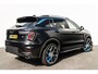 Lynk & Co 01 1.5 Plug-in Hybrid 262 Pk I Zwarte Hemel I Panoramadak I 75 km Elektrisch I 360 Camera I Infinity Audio I Full Map Navi I Carplay I 20 inch. LMV l 1e eigenaar