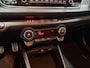 Kia Rio 1.0 T-GDi MHEV GT-Line schuif kanteldak, Apple Carplay/Android Auto, Navigatie, Camera.