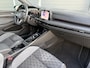 Volkswagen Golf 1.5 eTSI R-Line Business | Panoramadak | Keyless | Stoel verwarming | Camera |