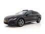 Volkswagen Arteon Shooting Brake 1.4 TSI eHybrid R-Line Business (Plug-in) {SoH-90%} (INCL-BTW) *PANO | LEATHER-ARTVELOURS | FULL-LED | CAMERA | ADAPTIVE-CRUISE | HEATED-SPORTSEATS | KEYLESS | NAVI-FULLMAP | PRIVACYGLASS | SHIFTPADDLES | DIGI-COCKPIT | TOWBAR | 18''ALU*