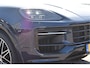 Porsche Cayenne Coupé 3.0 E-Hybrid Spor Chrono 470 pk | NL-Auto | Keyless | Luchtvering | HUD | 360 gr. camera | Softclose | Pano | Nieuwstaat