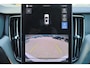 Volvo XC60 T6 Recharge AWD Plus Black Edition - Panorama/schuifdak - IntelliSafe Assist & Surround - Harman/Kardon audio - Parkeercamera achter - Verwarmde voorstoelen, stuur & achterbank - Parkeersensoren voor & achter - Elektr. bedienb. voorstoelen met geheugen - Extra getint glas - 21' LMV