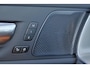 Volvo XC60 T6 Recharge AWD Plus Black Edition - Panorama/schuifdak - IntelliSafe Assist & Surround - Harman/Kardon audio - Parkeercamera achter - Verwarmde voorstoelen, stuur & achterbank - Parkeersensoren voor & achter - Elektr. bedienb. voorstoelen met geheugen - Extra getint glas - 21' LMV