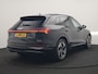 Audi E-tron E-Tron 50 Quattro S Line 71 kWh 313pk | Panodak | Luchtvering | Adaptive Cruise | Alcantara Sportstoelen Memory & Verwarmd | Apple Carplay | Navigatie | 20"L.M |