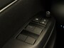 Toyota Yaris Cross 1.5 Hybrid 115 Active -NIEUWE AUTO DIRECT UIT VOORRAAD LEVERBAAR - APPLE CARPLAY/ ANDROID AUTO - CLIMATE CONTROL - VOORRUITVERWARMING - STUURVERWARMING - STOELVERWARMING - ADAPTIEVE CRUISE CONTROL - CAMERA - DAB AUDIO
