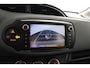 Toyota Yaris 1.3 VVT-i Aspiration | Trekhaak | Achteruitrijcamera | Airco |