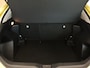 Toyota Yaris Cross 1.5 VVT-I Active - ADAPTIEVE CRUISE CONTROL - DRAADLOZE OPLADER - AIRCO - APPLE CARPLAY/ ANDROID AUTO - LICHT EN REGENSENSOR - 4 SEIZOENENBANDEN - ARMSTEUN VOOR - 16 INCH LICHT METALEN VELGEN