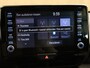Toyota Yaris Cross 1.5 VVT-I Active - ADAPTIEVE CRUISE CONTROL - DRAADLOZE OPLADER - AIRCO - APPLE CARPLAY/ ANDROID AUTO - LICHT EN REGENSENSOR - 4 SEIZOENENBANDEN - ARMSTEUN VOOR - 16 INCH LICHT METALEN VELGEN