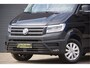 Volkswagen Crafter 35 2.0 TDI L3H3(L2H2) 3-ZITS, 177PK AUT. LED, ADAPT. CRUISE, STOELVERWARMING, STUURVERWARMING, VOORRUIT VERWARMING, STANDKACHEL, GEVEERDE ERGO ACTIVE STOEL