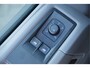 Volkswagen Crafter 35 2.0 TDI L3H3(L2H2) 3-ZITS, 177PK AUT. LED, ADAPT. CRUISE, STOELVERWARMING, STUURVERWARMING, VOORRUIT VERWARMING, STANDKACHEL, GEVEERDE ERGO ACTIVE STOEL