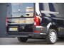 Volkswagen Crafter 35 2.0 TDI L3H3(L2H2) 3-ZITS, 177PK AUT. LED, ADAPT. CRUISE, STOELVERWARMING, STUURVERWARMING, VOORRUIT VERWARMING, STANDKACHEL, GEVEERDE ERGO ACTIVE STOEL