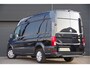 Volkswagen Crafter 35 2.0 TDI L3H3(L2H2) 3-ZITS, 177PK AUT. LED, ADAPT. CRUISE, STOELVERWARMING, STUURVERWARMING, VOORRUIT VERWARMING, STANDKACHEL, GEVEERDE ERGO ACTIVE STOEL