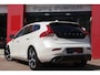 Volvo V40 1.5 T3 150pk Automaat Sport | Origineel NL | R-Design | Panoramadak | Harman/Kardon | Camera |