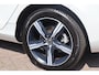Volvo V40 1.5 T3 150pk Automaat Sport | Origineel NL | R-Design | Panoramadak | Harman/Kardon | Camera |