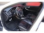 Volvo V40 1.5 T3 150pk Automaat Sport | Origineel NL | R-Design | Panoramadak | Harman/Kardon | Camera |