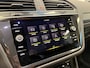 Volkswagen Tiguan 1.4 TSI eHybrid R-Line Business+ Virtual Cockpit PAnoramadak PDC 360 camera