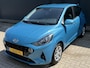 Hyundai i10 1.0 Premium Navigatie / Camera / Cruise Control / Sensoren Achter / Apple&Android Carplay / Bluetooth / DAB / All-Season banden