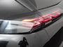 Peugeot 2008 1.2 Allure 136pk Hybrid Automaat Camera 360 Climate control Cruise control Adaptive Stoelverwarming Parkeersensoren Navigatie Apple Carplay/ Android Auto Lichtmetalen velgen Led